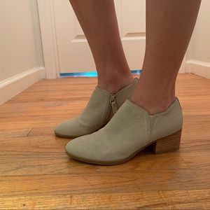 Dr Scholl’s Tan Ankle Booties
